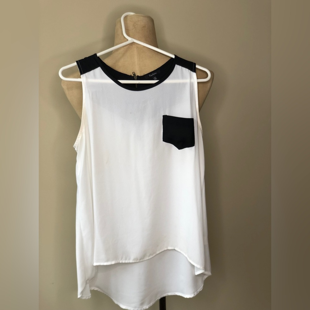 Great blouse!